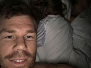 പിച്ചില്‍ ഇടിമിന്നല്‍ തീര്‍ക്കുന്ന വാര്‍ണര്‍!! പക്ഷെ മകള്‍ക്ക് ഇടിമിന്നലിനെ ഭയം.... വൈറലായി ചിത്രം