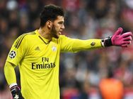 ബെന്‍ഫിക്കയില്‍ നിന്ന് പെപ് ഗോര്‍ഡിയോള സ്വന്തമാക്കിയത് സൂപ്പര്‍ ഗോളിയെ, ബ്രസീലിനായി കളിച്ചിട്ടില്ലാത്ത ഈ സൂപ്പര്‍ താരം ആര് ?