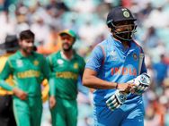 തോറ്റതില്‍ പേടിച്ചുപോയോ.. ഇല്ലെങ്കില്‍ പാകിസ്താനില്‍ കളിക്കാന്‍ വാ.. ഇന്ത്യയ്ക്ക് പാക് വെല്ലുവിളി!!