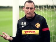 ബ്ലാസ്റ്റേഴ്‌സിന് കോച്ചായി, മാഞ്ചസ്റ്റര്‍ യുനൈറ്റഡിന്റെ മുന്‍ അസിസ്റ്റന്റ് കോച്ച് റെനെയാണ്!