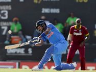 അവസാന ഓവറിൽ മാത്രം 40 റണ്‍സടിച്ച് കളി ജയിപ്പിച്ചു... ഹർദീക് പാണ്ഡ്യയെ പോലും ഞെട്ടിക്കും ഈ 54കാരൻ!!