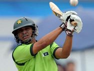 പാകിസ്താന്‍ ക്രിക്കറ്റിൽ വീണ്ടും ഒത്തുകളി: ഓപ്പണർ ഖാലിദ് ലത്തീഫിന് 5 വർഷം വിലക്കും 1 മില്യൺ പിഴയും!!