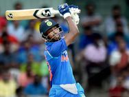 ഓസീസ് ചതി.. ഔട്ടെന്ന് കരുതി ഇറങ്ങിപ്പോയ ഹര്‍ദീക് പാണ്ഡ്യയെ റണ്ണൗട്ടാക്കാന്‍ സ്മിത്തിന്റെ ശ്രമം!!