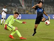 ഇംഗ്ലണ്ട്‌ ഷൂട്ട്‌... ജപ്പാന്‍ ഔട്ട്‌, ഇറാഖിനെ മുക്കി മാലിക്കൂട്ടം, ഏഷ്യക്ക്‌ കണ്ണീര്‍