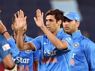 T20: 38കാരൻ ആശിഷ് നെഹ്റയ്ക്ക് പകരം ഈ 5 ഫാസ്റ്റ് ബൗളർമാരിൽ ആർക്കെങ്കിലും അവസരം കൊടുത്തിരുന്നെങ്കിൽ!!