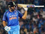 ഓപ്പണറായതോടെ തലവര തന്നെ മാറിയ ഹിറ്റ്മാൻ രോഹിത് ശർമ.. സെഞ്ചുറി നമ്പർ 15.. അമ്പരപ്പിക്കുന്ന കണക്കുകൾ!!