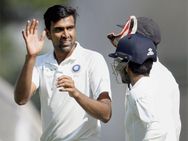 ആർ അശ്വിൻ @300 വിക്കറ്റ് ക്ലബ്.. മാർഷലിനും ഹാഡ്ലിക്കും മുരളിക്കും ലിലിക്കും മുന്നിൽ.. റെക്കോർ‍ഡ്!!