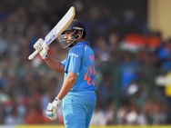 ഈ രോഹിത് ശർമ ആരാധകർ തള്ളുന്നത് പോലെ ഒരു സംഭവമാണോ അതോ വെറും ഓവർ റേറ്റഡോ? കണക്കുകൾ പറയുന്നത് നോക്കൂ!!