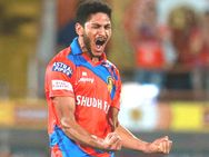 ധോണിയുടെ കട്ട ഫാന്‍... അന്ന് കളി നിര്‍ത്തി വിദേശത്ത് പോവാനൊരുങ്ങി, ഇനി ബേസിലിന്‍റെ ബെസ്റ്റ് ടൈം