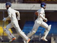 രഞ്ജി ഫൈനല്‍: ബൗളിങിനു പിറകെ ബാറ്റിങിലും കസറി വിദര്‍ഭ... മികച്ച ലീഡിലേക്ക്