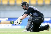 ട്വന്റിയിലും രക്ഷയില്ല... പാക് നാണക്കേട് തുടരുന്നു, കിവീസിന് മിന്നും ജയം