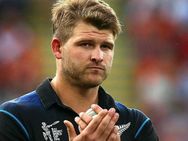 കരീബിയന്‍ താരങ്ങള്‍ക്ക് പ്രിയം കുറയുന്നോ, ഗെയ്‌ലിന് പിന്നാലെ സിമ്മണ്‍സിനെയും വാങ്ങാനാളില്ല