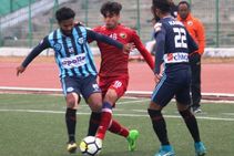 മിനര്‍വയുടെ സ്വപ്‌നക്കുതിപ്പ് തീരുന്നില്ല, ലജോങും കടന്നു... തലപ്പത്ത് തന്നെ