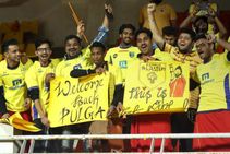 ഐഎസ്എല്‍: തോല്‍വി... പൂനെ ആരാധകരുടെ കണ്‍ട്രോള്‍ പോയി, ബ്ലാസ്‌റ്റേഴ്‌സ് ഫാന്‍സിന് മര്‍ദ്ദനം, വീഡിയോ