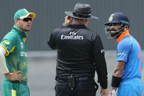 ജയിക്കാന്‍ വേണ്ടത് 2 റണ്‍സ്, ദേ പോയി... വരാന്‍ 45 മിനിറ്റ്!! ലഞ്ച് ബ്രേക്ക് വിവാദം കൊഴുക്കുന്നു