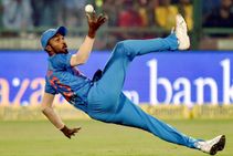 പാണ്ഡ്യയെക്കുറിച്ച് ഇനിയൊരക്ഷരം മിണ്ടരുത്!! എന്തിനധികം? ഇതൊന്നു പോരേ...