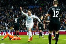 റൊണാള്‍ഡോയ്ക്കു സെഞ്ച്വറി, പിഎസ്ജിയെ പാഠം പഠിപ്പിച്ച് റയല്‍... മാനെ ട്രിക്കില്‍ ലിവര്‍പൂള്‍