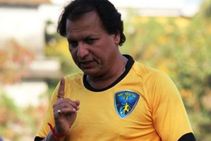 ചാംപ്യന്‍മാര്‍ക്കു വിജയവഴി കാട്ടാന്‍ കശ്യപ് എത്തി... ഇനി ഐസ്വാളിനൊപ്പം