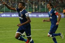 ഐഎസ്എല്‍: ഗോവന്‍ സ്വപ്‌നം പൊലിഞ്ഞു... സൂപ്പര്‍ മച്ചാന്‍സ് ഫൈനലില്‍, മിന്നുന്ന വിജയം