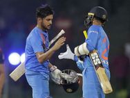 നിദാഹാസ് ട്രോഫി: കണക്കുതീര്‍ക്കാന്‍ ടീം ഇന്ത്യ... ഷോക്ക് മാറാതെ ലങ്ക