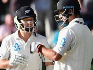 വാലില്‍ തൂങ്ങി കിവികള്‍ തിരിച്ചടിക്കുന്നു... പഠിച്ച പണി പതിനെട്ടും പയറ്റി, പക്ഷെ രക്ഷയില്ല