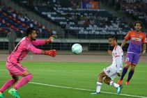 അപരാജിതരായി ആറു കളികള്‍... ഫ്യൂസാവാതെ ഡൈനാമോ വിടവാങ്ങി, പൂനെയെ തളച്ചു