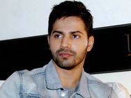 ഹീറോയില്‍ നിന്നും വില്ലന്‍, സ്മിത്തിനെക്കുറിച്ച് ബോളിവുഡ് ഹീറോ വരുണ്‍ ധവാന്‍ പറയുന്നത്...