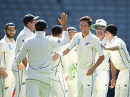 പേസ് കൊടുങ്കാറ്റില്‍ ഇംഗ്ലണ്ടിന്റെ 'ബോള്‍ട്ടി'ളകി... വെറും 58 റണ്‍സിന് തീര്‍ന്നു, കിവീസിന് മേല്‍ക്കൈ