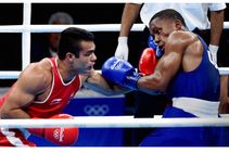 ഇന്ത്യയെ ഞെട്ടിച്ച് ബോക്‌സര്‍ വികാസ് കൃഷ്ണന്‍; ഇനി രാജ്യത്തിനുവേണ്ടി ഗെയിംസുകളിലില്ല