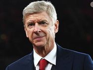 22 വര്‍ഷം... പീരങ്കിപ്പടയെ തനിച്ചാക്കി വെങറാശാന്‍ പടിയിറങ്ങുന്നു, ഇത് അവസാന സീസണ്‍