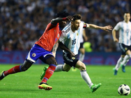 കപ്പടിക്കാന്‍ അര്‍ജന്റീന റെഡി... ഇതു വെറും സാംപിള്‍, മെസ്സി ഹാട്രിക്കില്‍ ഹെയ്ത്തിയെ മുക്കി