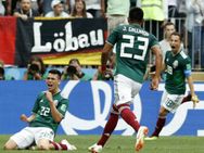 ലോകകപ്പ്: മെക്‌സിക്കന്‍ തിരമാലയില്‍ ജര്‍മനി വീണു!! ആദ്യ അട്ടിമറി, തോല്‍വി 0-1ന്