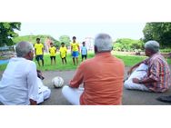 ബോളാവേശവുമായി മാധ്യമക്കൂട്ടായ്‌മയുടെ ഫുട്‌ബോള്‍ വീഡിയോ