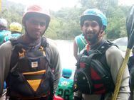 ലോക ചാമ്പ്യന്‍മാര്‍ പങ്കെടുത്ത ഫ്രീസ്‌റ്റൈല്‍ കയാക്കിംഗ് മത്സരത്തില്‍ തുഴയെടുക്കാന്‍ രണ്ട് മലയാളിതാരങ്ങളും