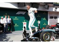 ഹംഗറിയിലും വേഗരാജാവ് ഹാമില്‍റ്റണ്‍ തന്നെ... ലോക കിരീടത്തിലേക്ക് കുതിക്കുന്നു