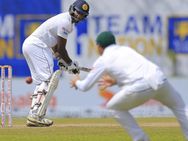 ശ്രീലങ്കയ്ക്ക് മേല്‍ക്കൈ... ദക്ഷിണാഫ്രിക്കയ്ക്ക് 490 റണ്‍സിന്റെ കൂറ്റന്‍ വിജയലക്ഷ്യം