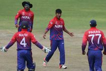 നേപ്പാളിന്റെ ഏകദിന അരങ്ങേറ്റം തോല്‍വിയോടെ... ജയം ഹോളണ്ടിനൊപ്പം