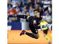 ചെല്‍സി ലോക റെക്കോര്‍ഡ് തുകയ്ക്ക് ഇരുപത്തിമൂന്നുകാരന്‍ ഗോള്‍ കീപ്പറെ വാങ്ങുന്നു