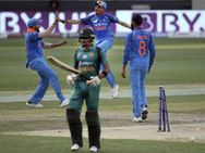 വീണ്ടും ഇന്ത്യന്‍ ശിക്കാര്‍... ഹിറ്റ്മാനും മിന്നി, ഇരുവര്‍ക്കും സെഞ്ച്വറി, ക്ലാസിക്ക് ജയം