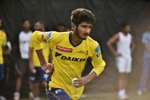 ഇന്ത്യയ്ക്ക് പുത്തന്‍ താരോദയമായി ഒരു ഇടങ്കൈയ്യന്‍ ബൗളര്‍ ഏഷ്യാകപ്പില്‍; ലക്ഷ്യം ലോകകപ്പ്