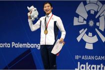 ഏഷ്യന്‍ ഗെയിംസില്‍ ജപ്പാന്‍ മത്സ്യകന്യക വാരിയെടുത്തത് ആറ് സ്വര്‍ണം; മൂല്യമേറിയ താരമെന്ന ബഹുമതിയും