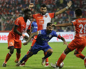 ഐഎസ്എല്‍: മുംബൈയെ മുക്കി ഗോവ... പലാങ്കയ്ക്കു ഡബിള്‍, തകര്‍പ്പന്‍ ജയം (5-0), ഗോവ തലപ്പത്ത്