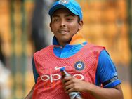 സ്വപ്‌നം സമാന തുടക്കവുമായി പൃഥ്വി ഷാ അരങ്ങേറി; സച്ചിന്റെ റെക്കോര്‍ഡ് തകര്‍ത്ത താരം യഥാര്‍ഥ പിന്‍ഗാമിയാകുമോ?