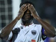 ഐഎസ്എല്‍: നോര്‍ത്ത് ഈസ്റ്റിന്റെ അപരാജിത കുതിപ്പിന് ബ്രേക്ക്... മുട്ടുമടക്കിയത് മുംബൈക്കു മുന്നില്‍