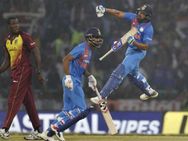 ഹിറ്റ്മാന്റെ ദീപാവലി വെടിക്കെട്ട്... പിന്നാലെ തീപ്പൊരി പാറിച്ച് ബൗളര്‍മാരും, ടി20 പരമ്പര ഇന്ത്യക്ക്