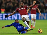 മാഞ്ചസ്റ്റര്‍-ആഴ്‌സനല്‍ പോര് ബലാബലം, ചെല്‍സിക്ക് ഷോക്ക്; ലിവര്‍പൂള്‍ കസറി..