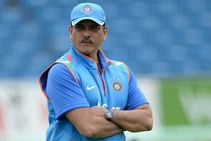 ജഡേജയ്ക്ക് പരിക്കില്ല, രവിശാസ്ത്രി ആളെ പൊട്ടനാക്കുകയാണോ?; ഇന്ത്യന്‍ ടീമില്‍ വിവാദം