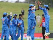 കോലിപ്പടയുടെ വഴിയെ പെണ്‍പട... ഏകദിന പരമ്പര ഇന്ത്യക്ക്, സ്മൃതി വീണ്ടും മിന്നി