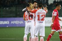 ഐ ലീഗ്; അവസാന മിനിറ്റ് ഗോളില്‍ നെരോക്ക, ജയിച്ചു കയറി ഐസ്വാളും