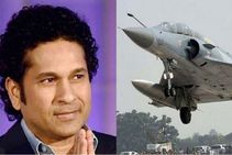 ഇന്ത്യ തകര്‍ത്തു; എയര്‍ഫോഴ്‌സിന് സച്ചിന്റെ സല്യൂട്ട്, ഒപ്പം മറ്റു കളിക്കാരും